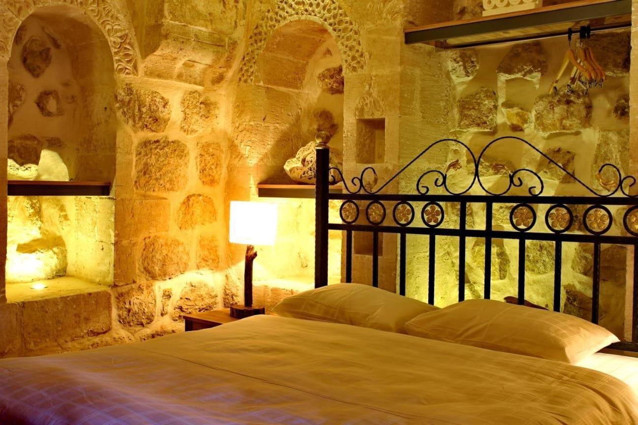 Old City Hotel Mardin Esterno foto