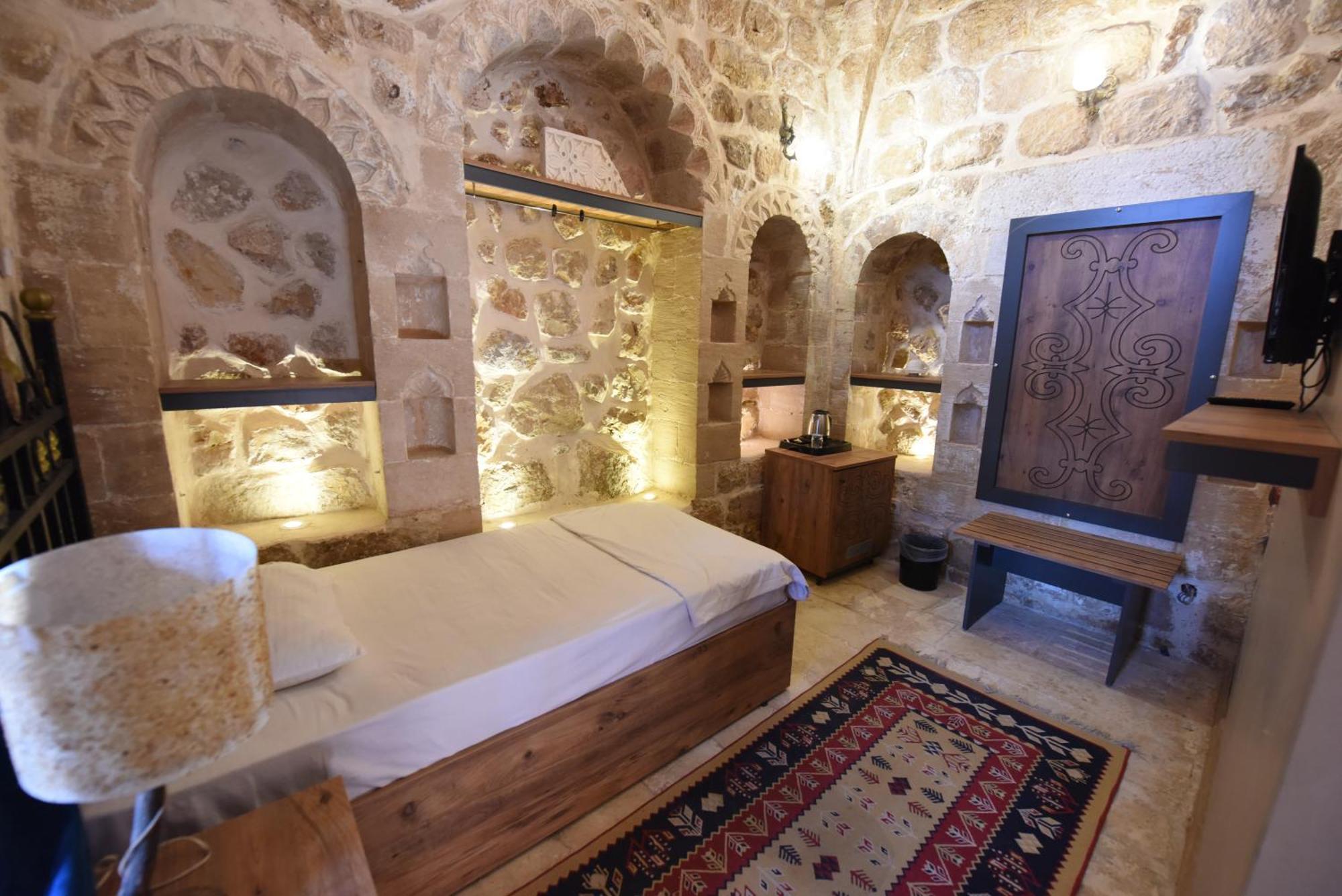 Old City Hotel Mardin Esterno foto